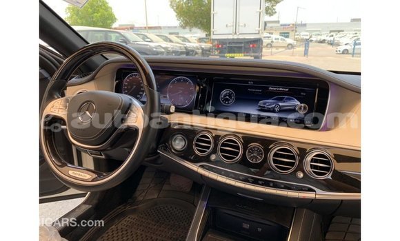 Buy Import Mercedes-Benz 190 (W201) White Car in Import - Dubai in Antigua Buy Import Mercedes-Benz 190 (W201) White Car in Import - Dubai in Antigua