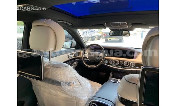 Buy Import Mercedes-Benz 190 (W201) White Car in Import - Dubai in Antigua Buy Import Mercedes-Benz 190 (W201) White Car in Import - Dubai in Antigua
