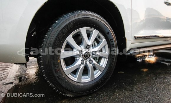 Buy Import Toyota Land Cruiser White Car in Import - Dubai in Antigua Buy Import Toyota Land Cruiser White Car in Import - Dubai in Antigua