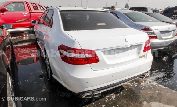 Buy Import Mercedes-Benz 200 White Car in Import - Dubai in Antigua Buy Import Mercedes-Benz 200 White Car in Import - Dubai in Antigua