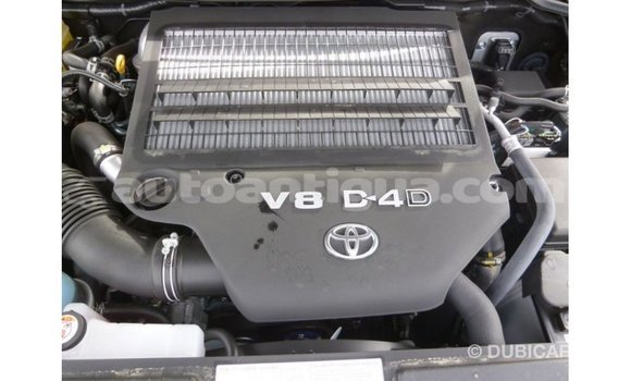 Buy Import Toyota Land Cruiser Black Car in Import - Dubai in Antigua Buy Import Toyota Land Cruiser Black Car in Import - Dubai in Antigua