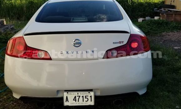Buy Used Nissan Skyline White Car in St John's in Antigua